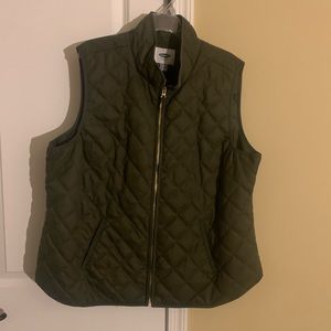 XXL dark green quilted Old Navy vest